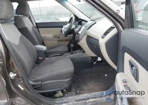 2010 Kia Soul ! from USA, damaged, VIN KNDJT2A21A7045044